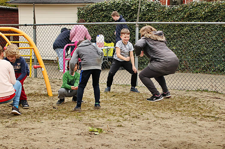 Paaseieren zoeken en spelmiddag_54
